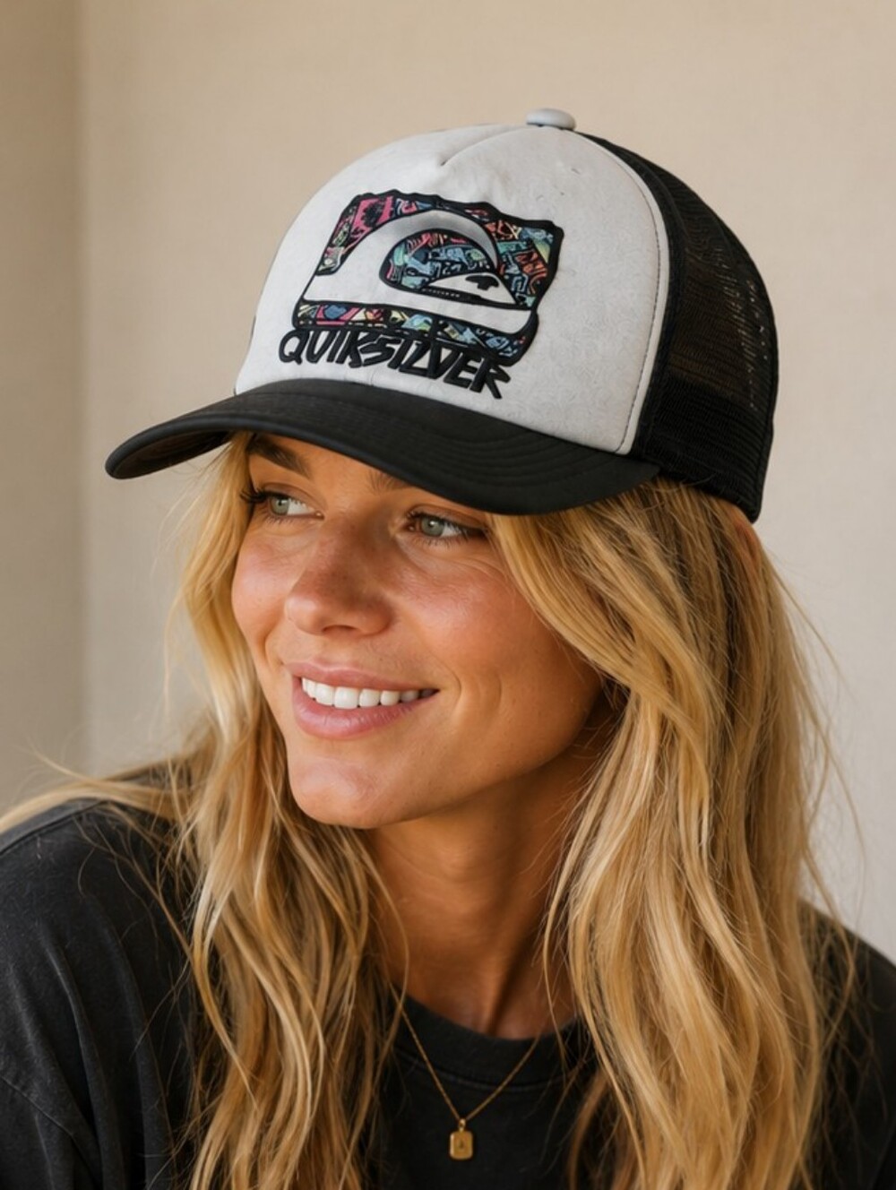 Vintage Quiksilver 90's Mesh Trucker Cap Hat Beachy Trendy